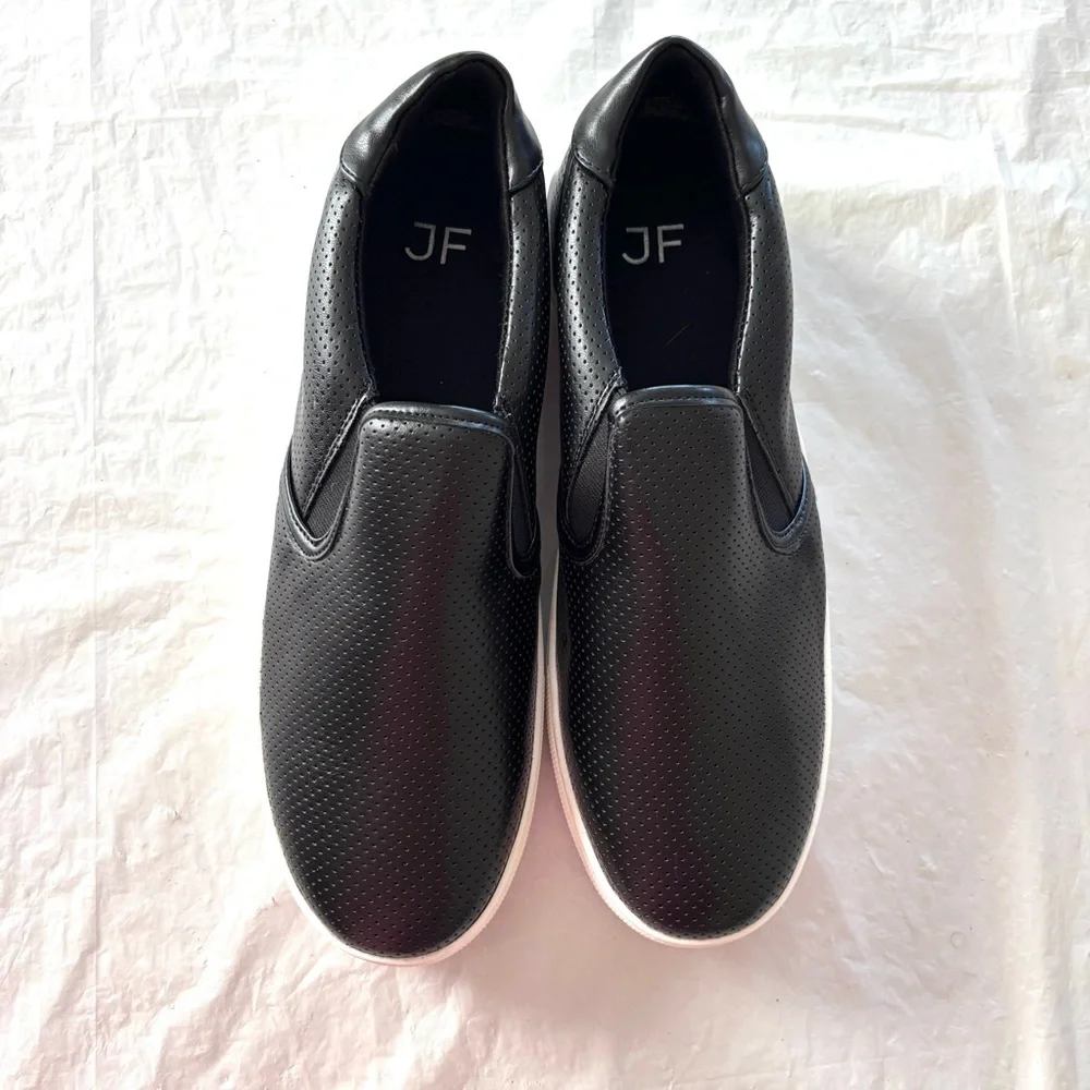 JustFab Eloise Black Platform Sneaker perforated leather SZ 10 NWOT